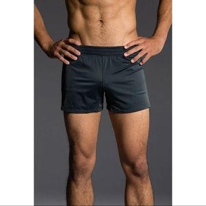 Onzie Hot Yoga Men’s Shorts 500